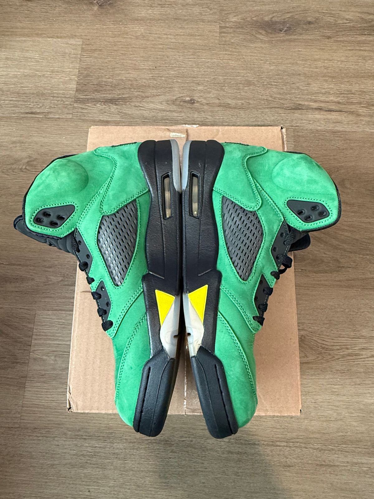 Jordan 5 Retro SE Oregon (Pre-Owned/No Box)