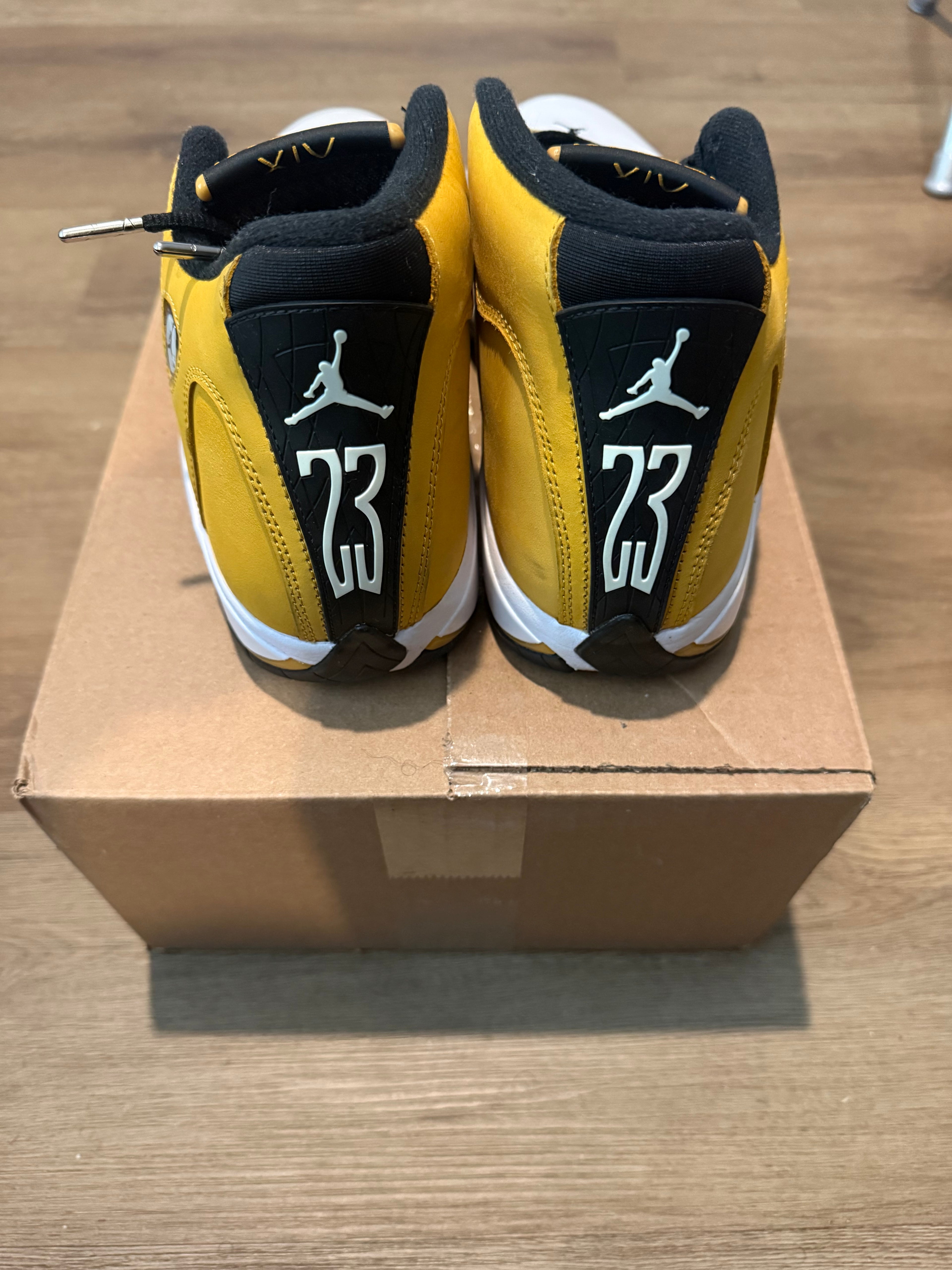 Jordan 14 Retro Light Ginger (Pre-Owned/No Box)