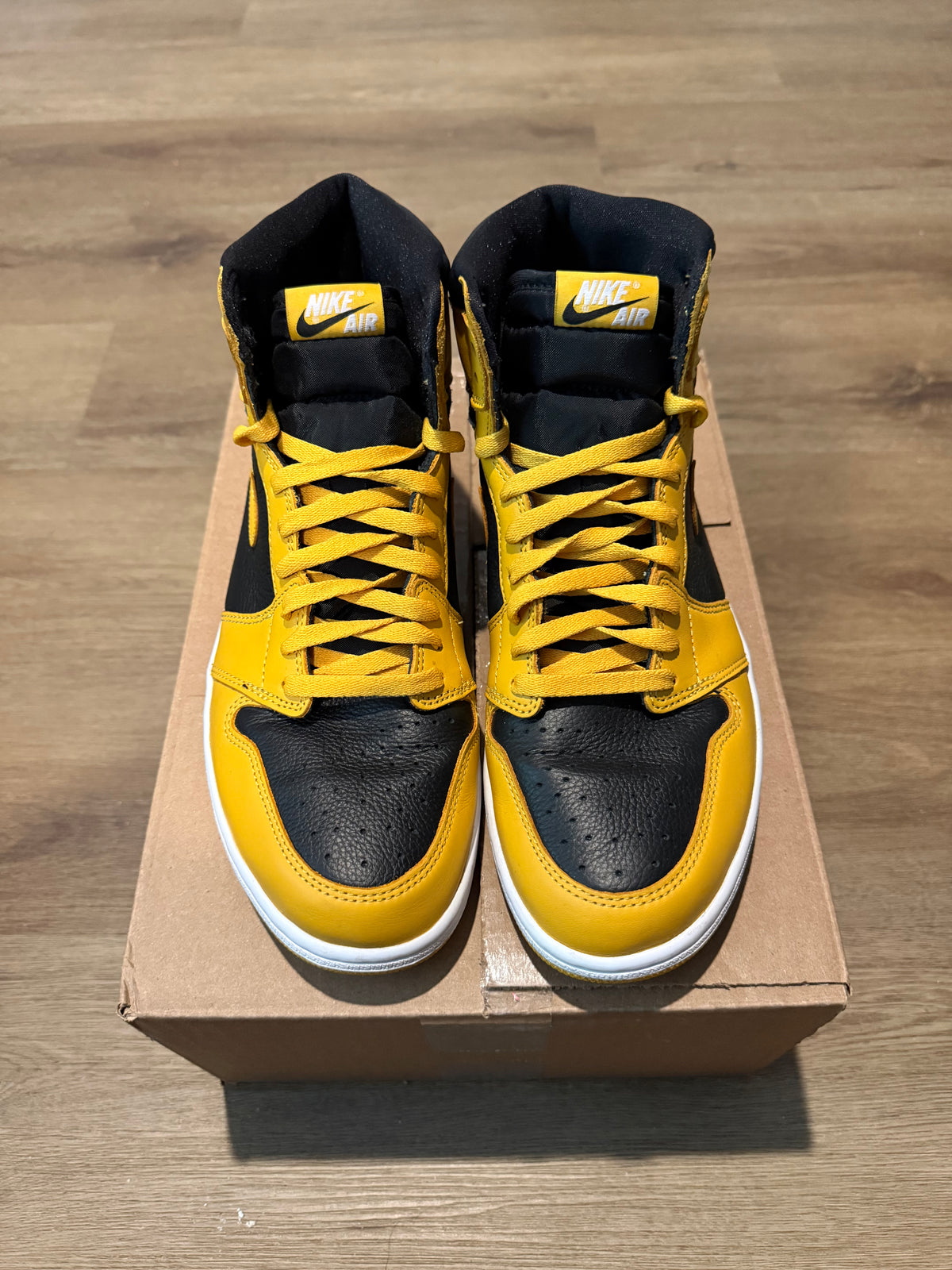 Jordan 1 Retro Pollen (Pre-Owned/No Box)