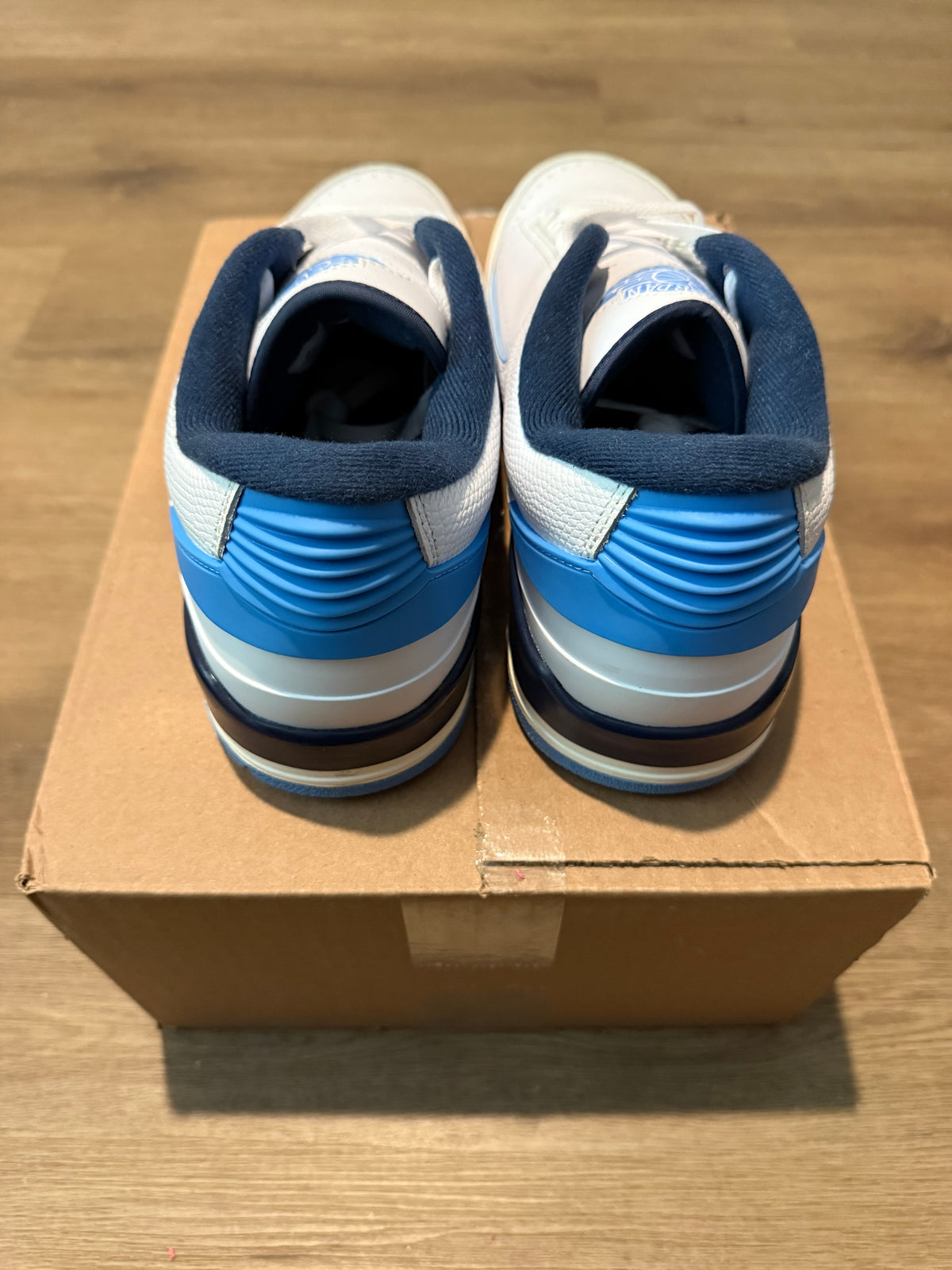 Jordan 2/3 UNC (Pre-Owned/No Box)