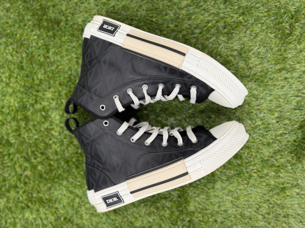 Dior Sneakers Black STEALS (Pre-Owned)
