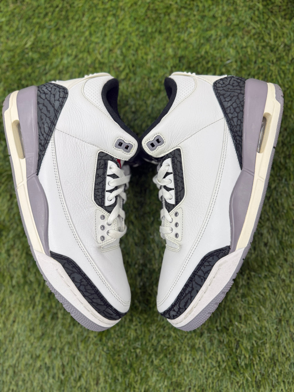 Jordan 3 white cement STEALS