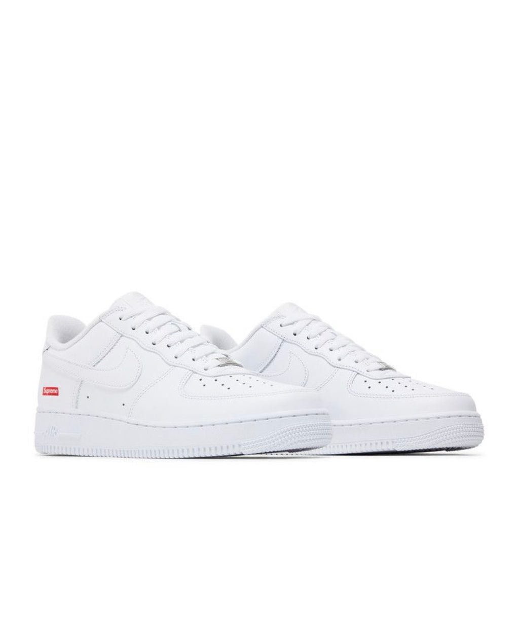 Nike Air Force 1 Low Supreme White