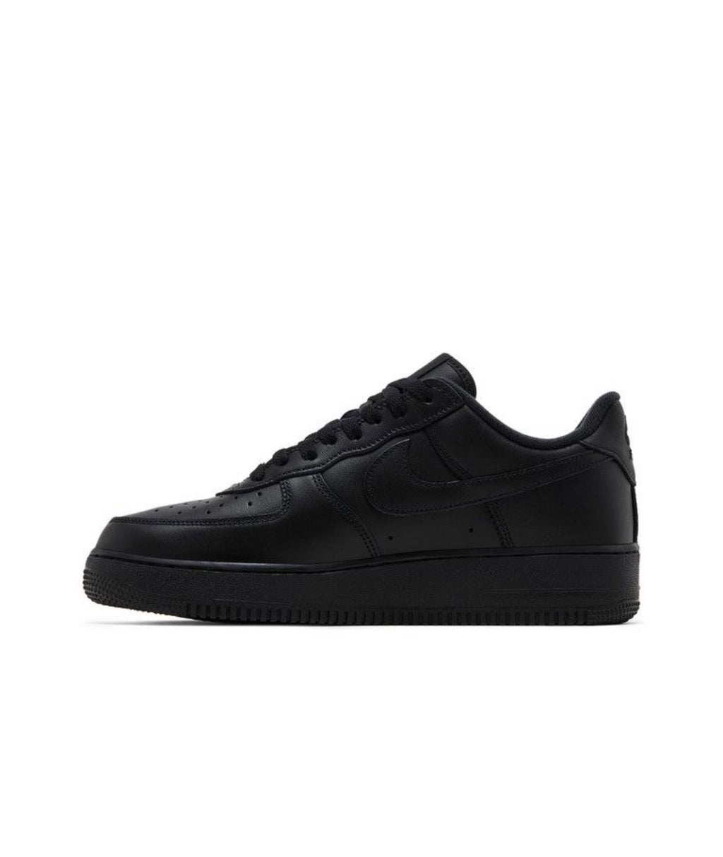 Nike Air Force 1 Low supreme black