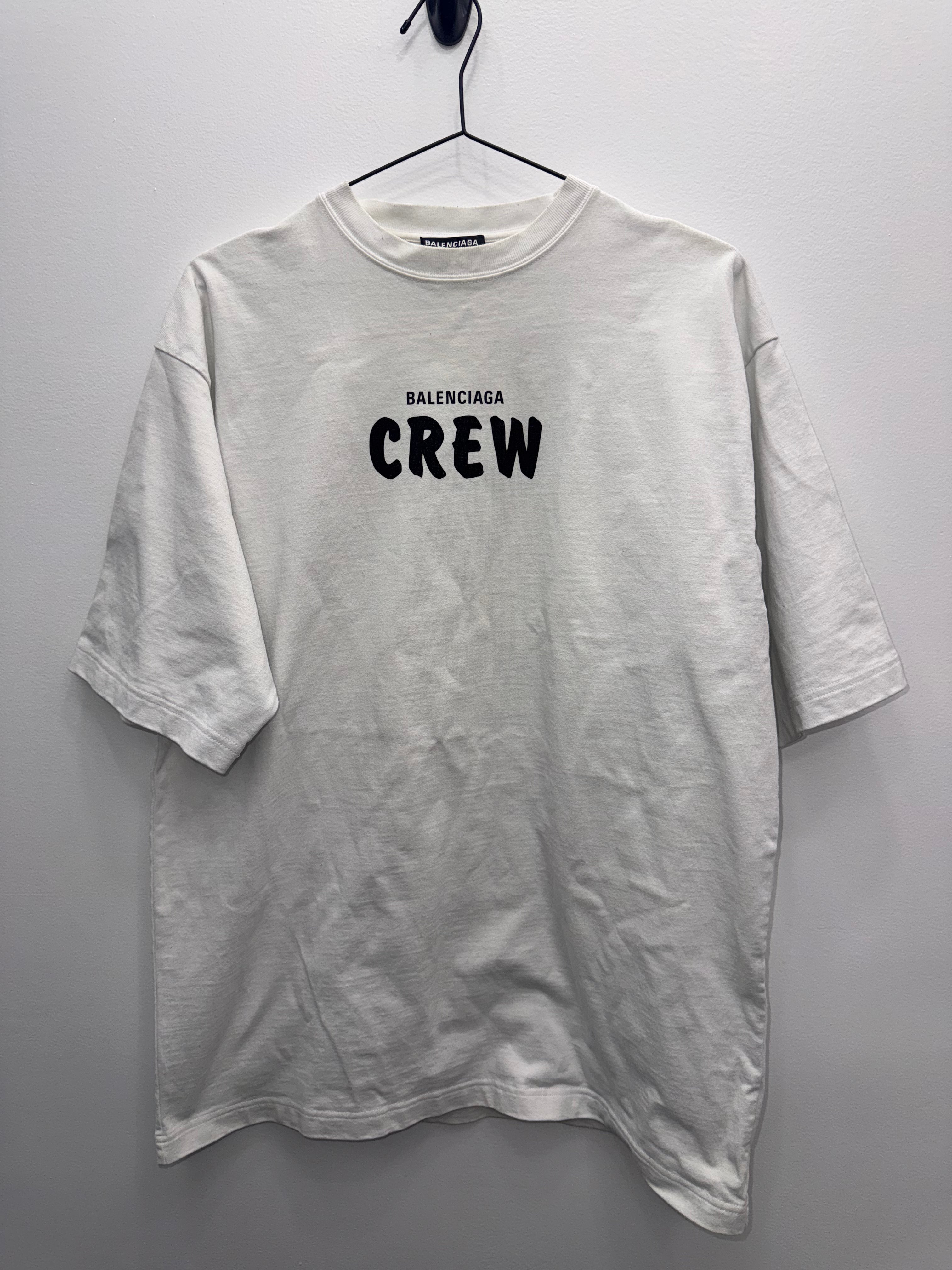 Balenciaga t-Shirt STEALS